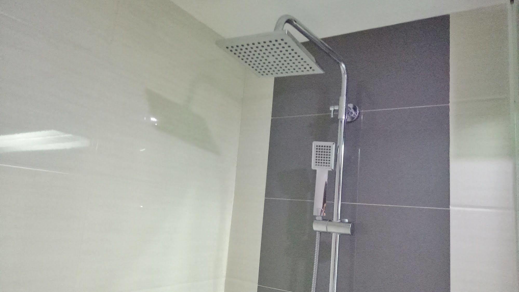 La Maja Rica Hotel Tarlac City Exteriör bild