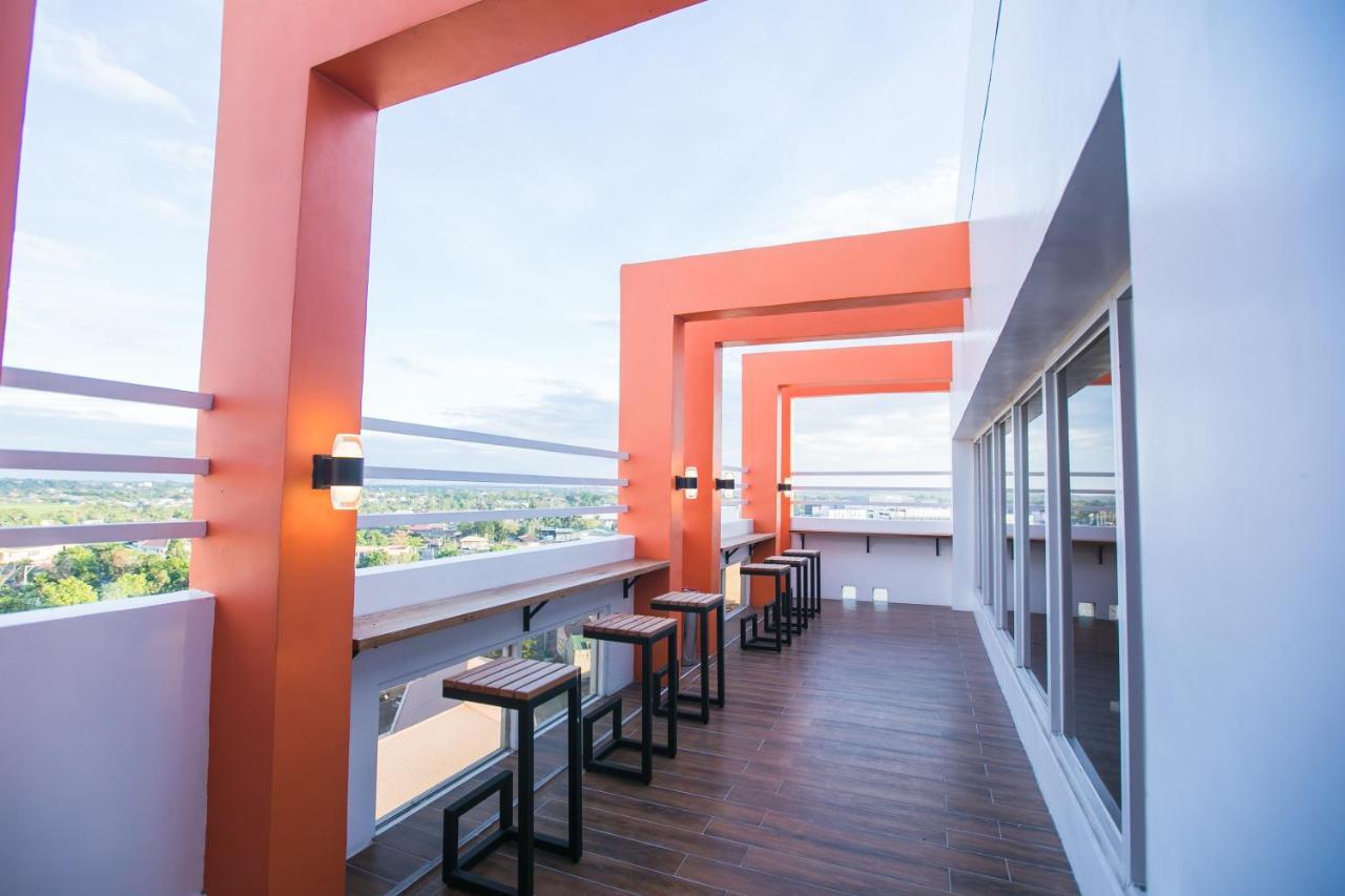 La Maja Rica Hotel Tarlac City Exteriör bild