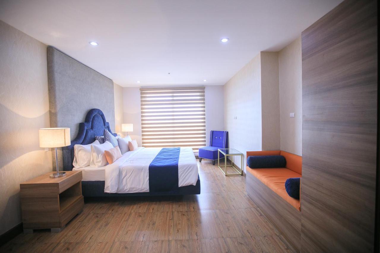 La Maja Rica Hotel Tarlac City Exteriör bild