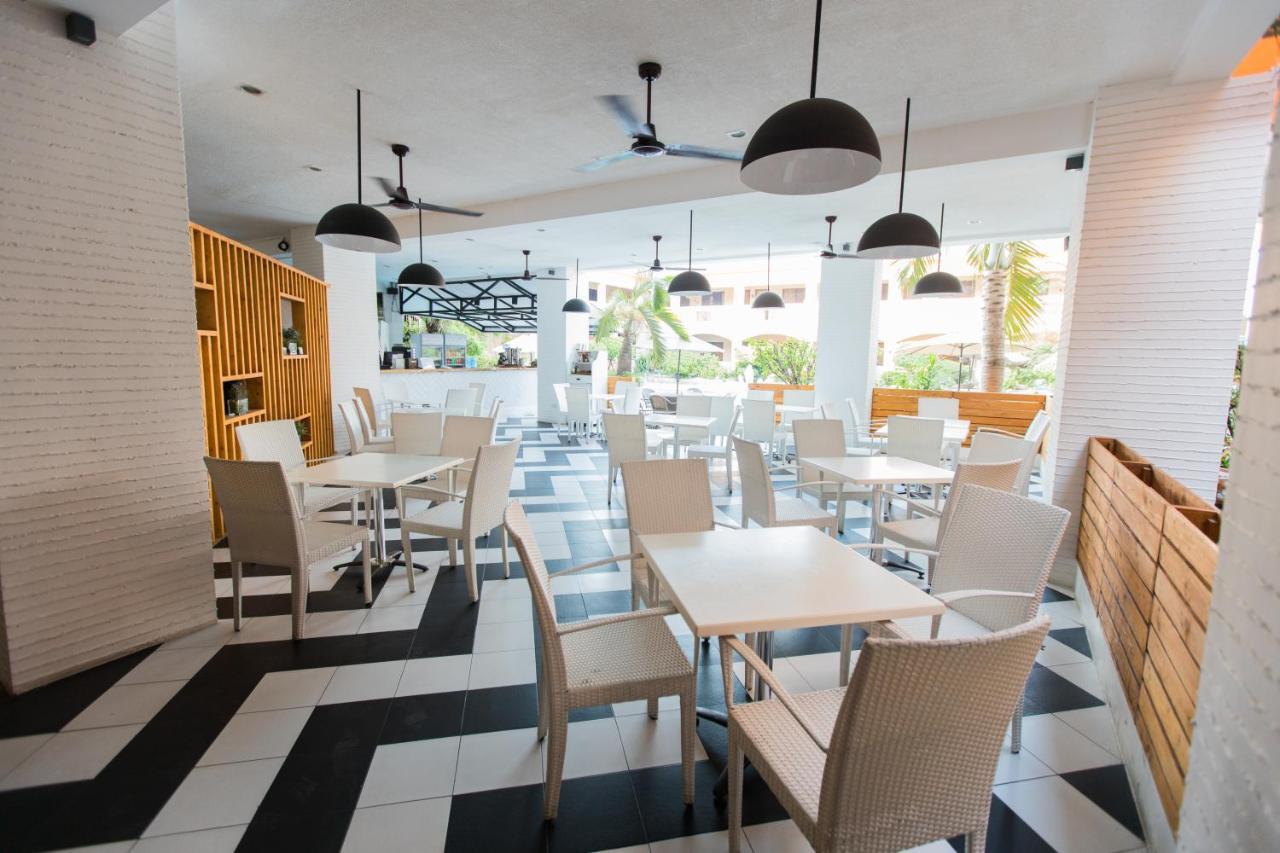 La Maja Rica Hotel Tarlac City Exteriör bild